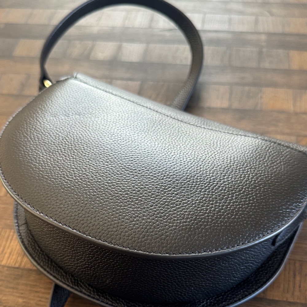 Cole Haan Black Leather Crossbody Bag, like new! - Picture 10 of 11